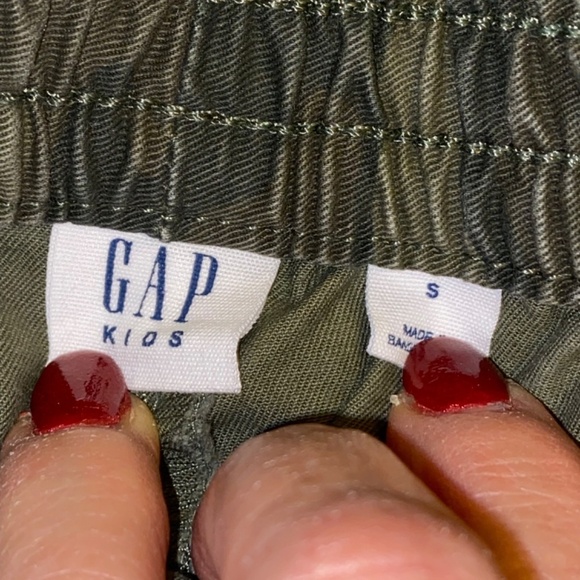 Gap kids size small shorts lot good condition camo - Picture 4 of 11